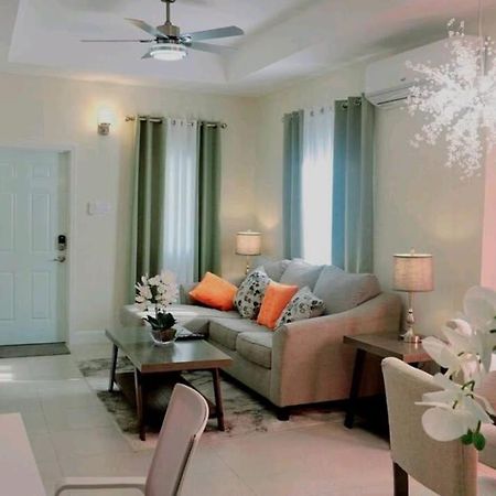 Paradise Oasis At Oceanpointe - Pool And Free Parking 루세아 외부 사진